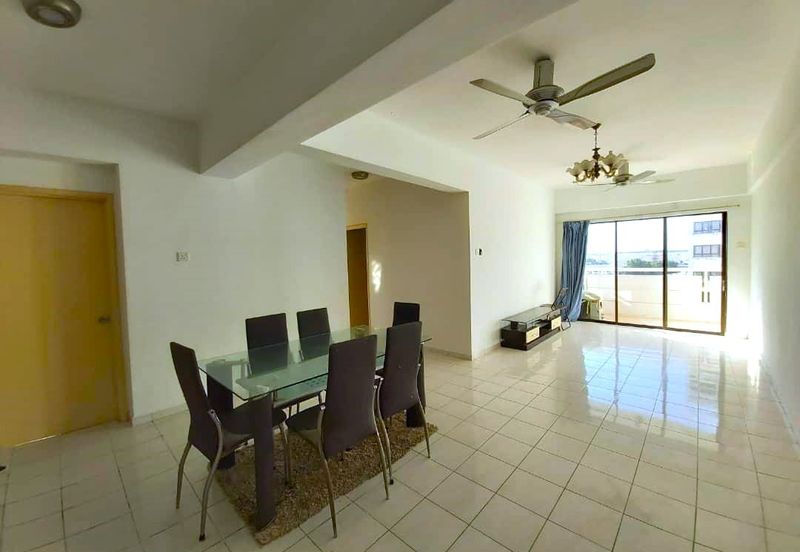 Vista Millennium Condominiums