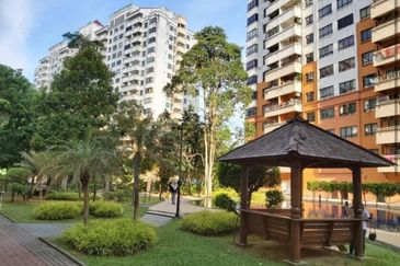 Vista Millennium Condominiums