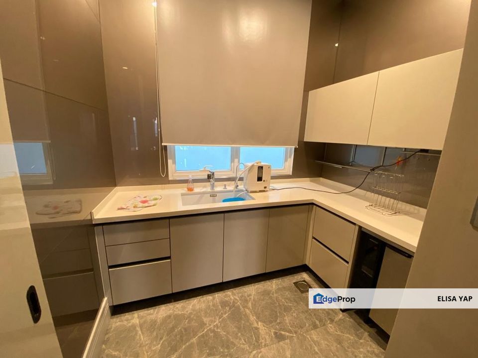 Penthouse Sinaran TTDI Condominium ,Taman Tun Dr Ismail 5200sqft Fully Renovated FOR SALE, Kuala Lumpur, Taman Tun Dr Ismail