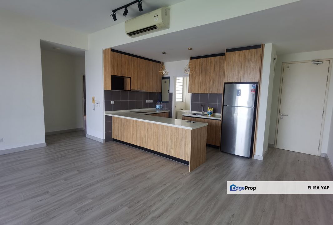 Lakeville Residence 1326sqft Big Balcony Facing Lake Medium Floor Partially Furnished FOR SALE, Kuala Lumpur, Jalan Ipoh