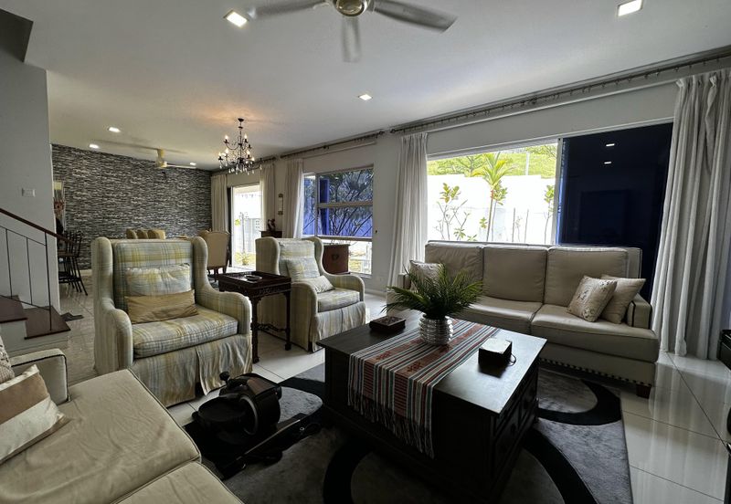 Emerald Garden, Kota Emerald