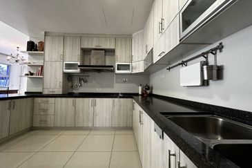 Emerald Garden, Kota Emerald