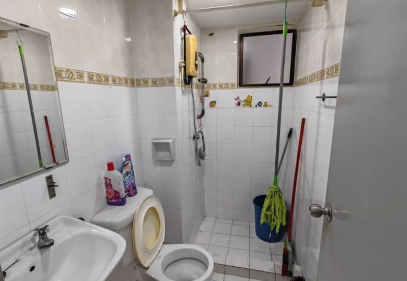 Vista Millennium Condominiums