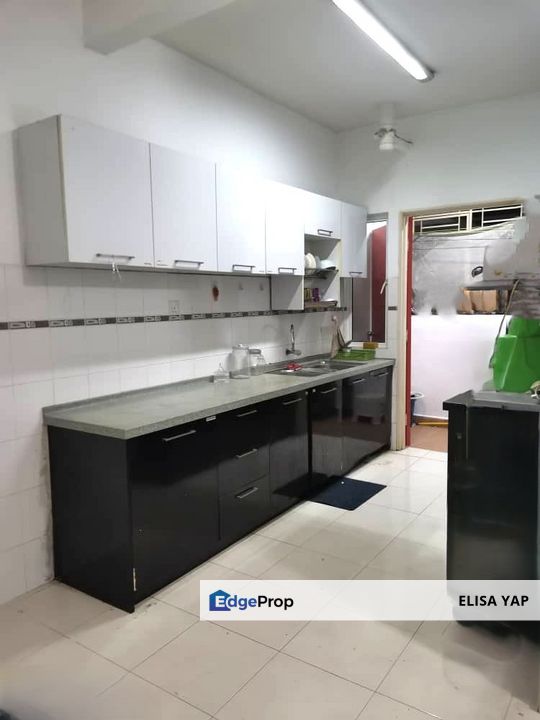 Banjaria Court Condominium Batu Caves Sri Gombak 897sqft Below Market Price Urgent Sales FOR SALE, Selangor, Batu Caves 