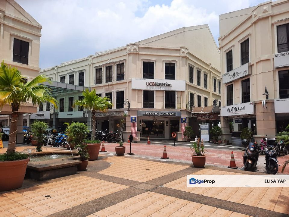 Plaza Damas Sri Hartamas Freehold Office lot 1905sqft Fully Furnihed, Kuala Lumpur, Sri Hartamas 
