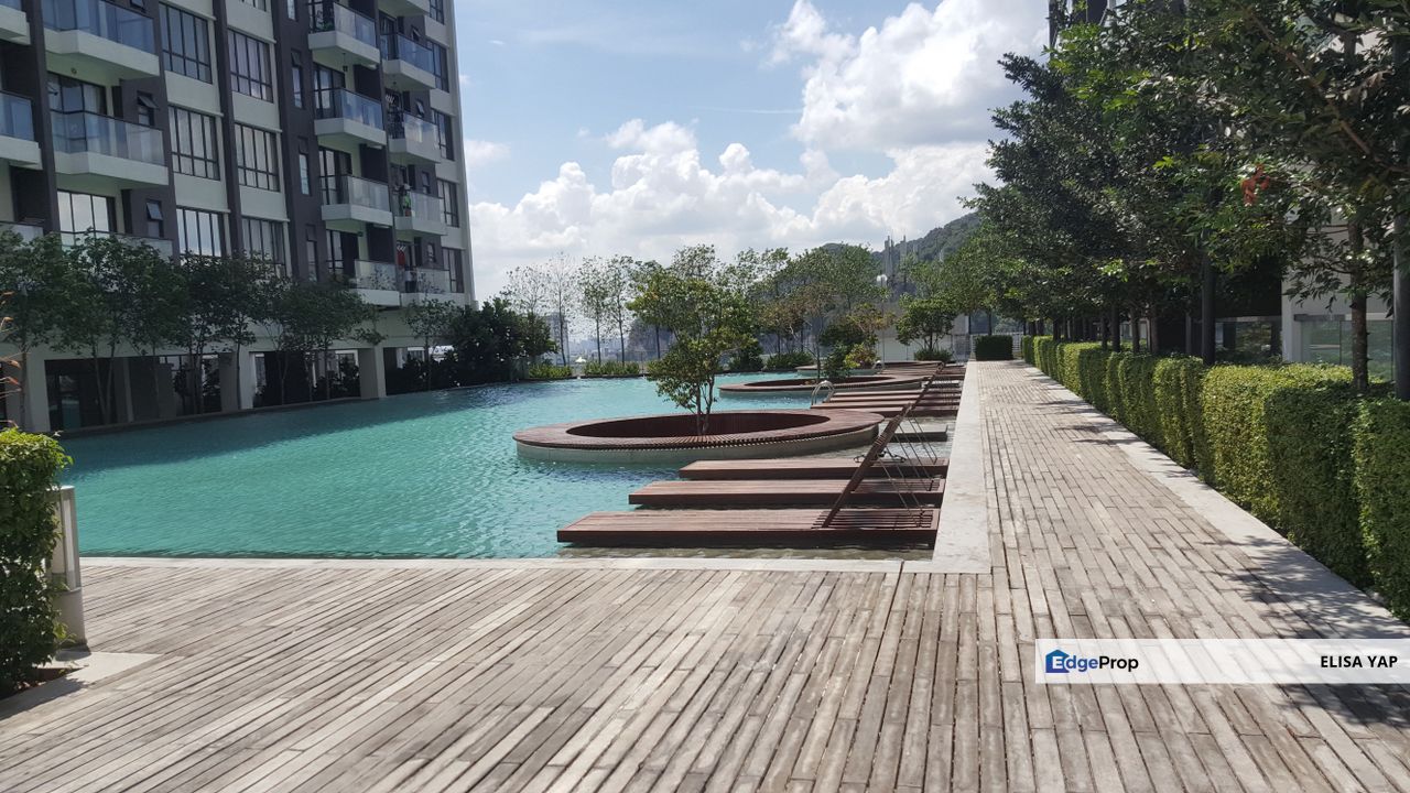 Urban 360 Taman Sri Gombak 1001sfqt Low Floor KLCC View 2 Carpark Non Bumi FOR SALE, Selangor, Gombak