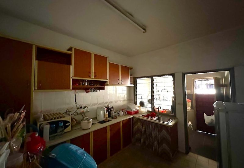 Jalan Anggerik Aranda 31/29