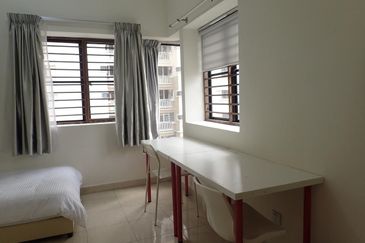 Pangsapuri Damai, Subang Bestari