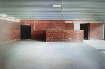 Bandar Pinggiran Subang