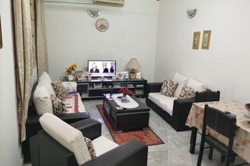 Subang Perdana Goodyear Court 10