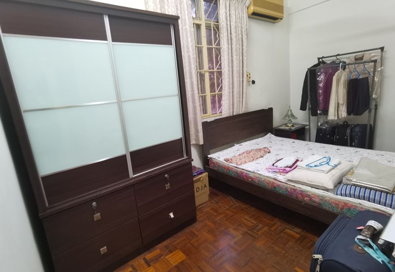 Subang Perdana Goodyear Court 10