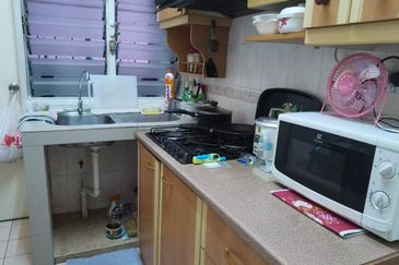 Subang Perdana Goodyear Court 10