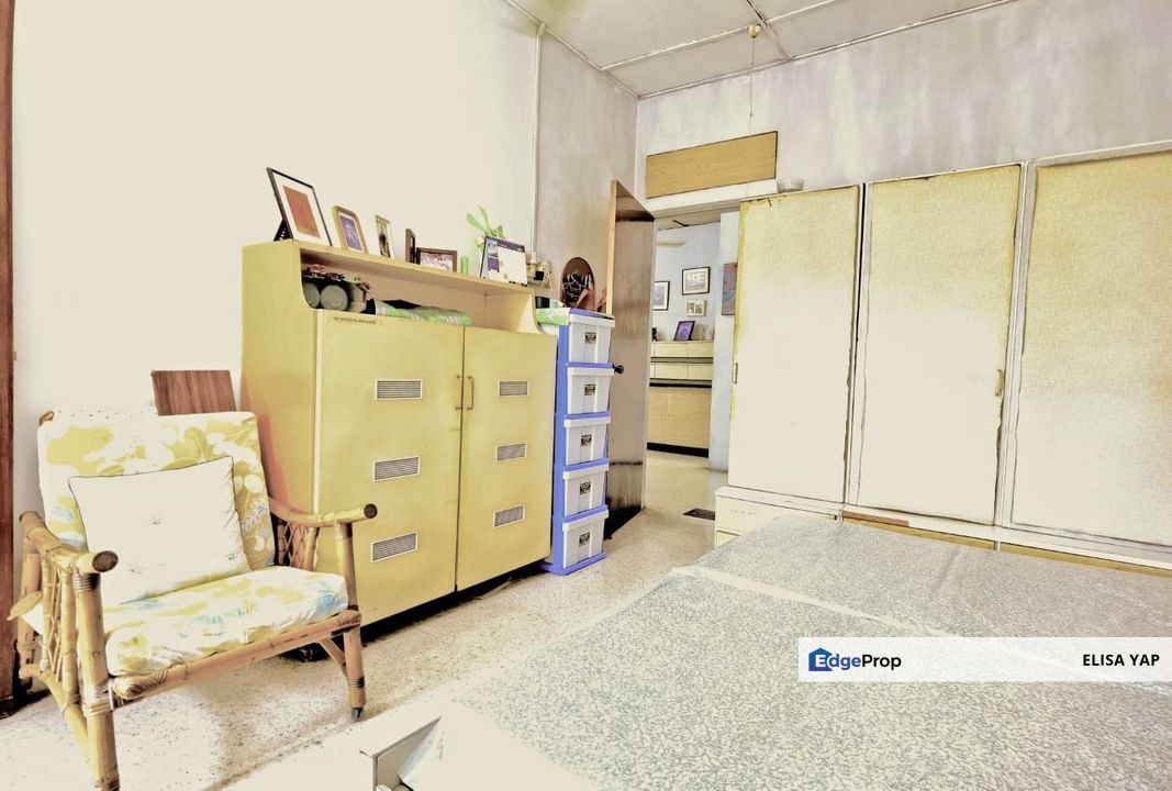 Taman Selayang Baru 2 Storey  House 20 x 70 Not facing House Freehold FOR SALE, Selangor, Selayang