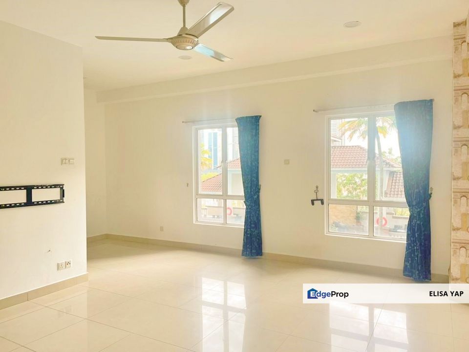 Hartamas Regency 2 Dutamas Facing Pool View Freehold 1927sqft 2 Carpark FOR SALE, Kuala Lumpur, Dutamas