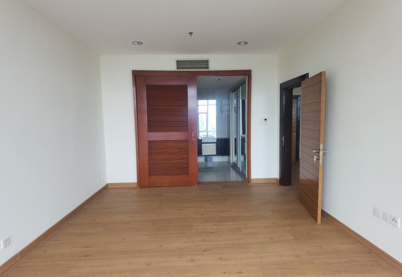 Dua Sentral Residential Tower