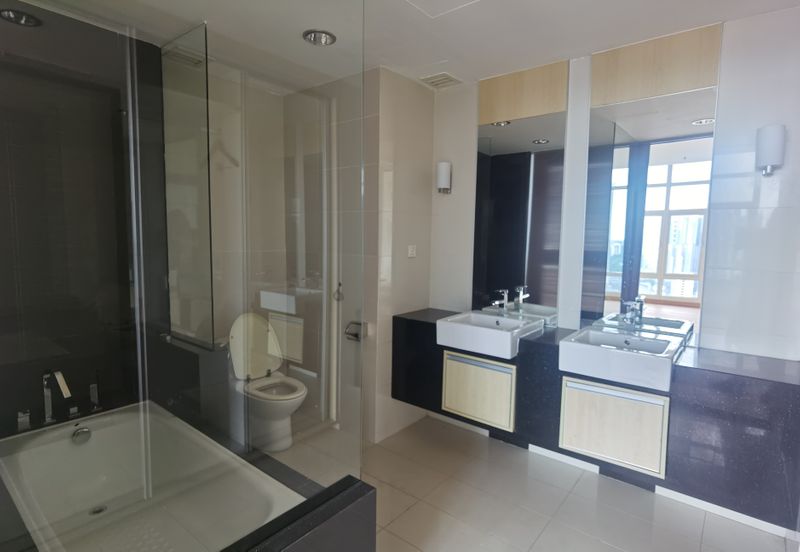 Dua Sentral Residential Tower