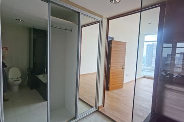 Dua Sentral Residential Tower