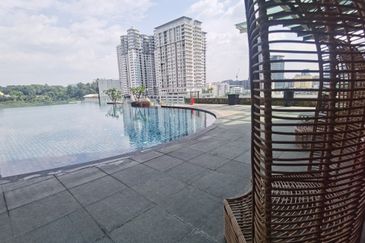 Dua Sentral Residential Tower