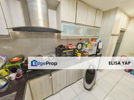 Amara Residence Condo Fully Reno Kitchen Extented Freehold 1027sqft**Balcony Private Floor 2 Parking FOR SALE, Selangor, Selayang