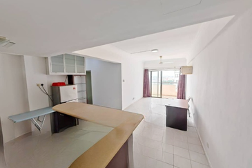 Vista Millennium Condominiums