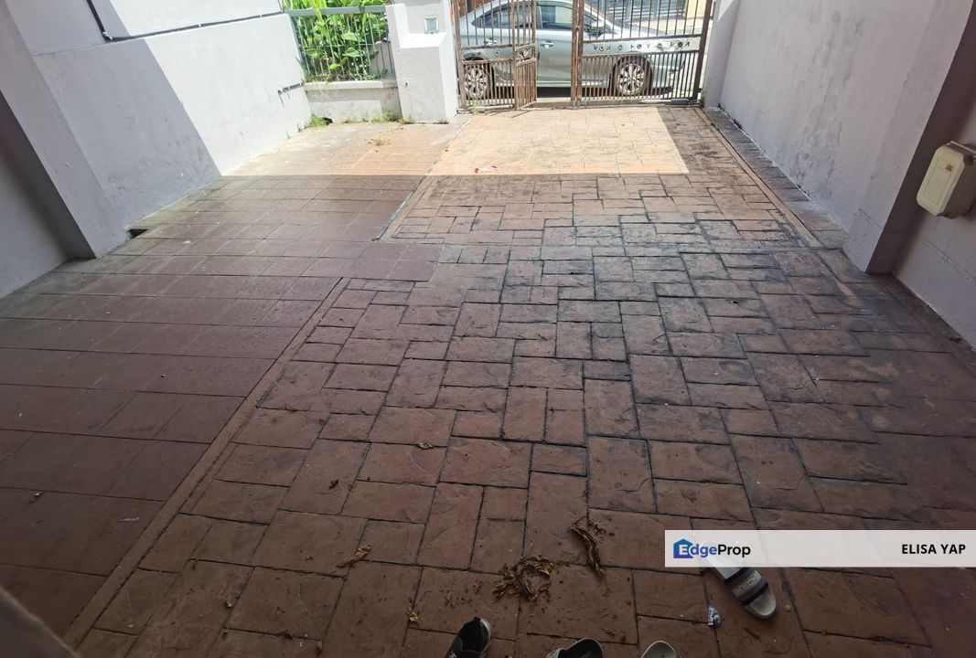 Amethyst 2 Kota Emerald Rawang 2 storey House 20x70 Wet Kitchen Extended FOR SALE, Selangor, Rawang