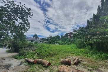 Kenny Hill Bukit Tunku Residential Land  Freehold Facing South House No 1 Gated Guarded FOR SALE