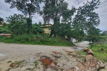 Kenny Hill Bukit Tunku Residential Land  Freehold Facing South House No 1 Gated Guarded FOR SALE