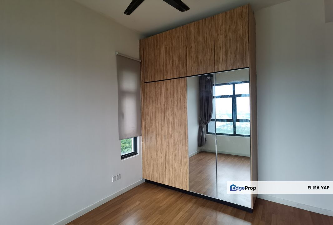 Lakeville Residence 1326sqft Big Balcony Facing Lake Medium Floor Partially Furnished FOR SALE, Kuala Lumpur, Jalan Ipoh