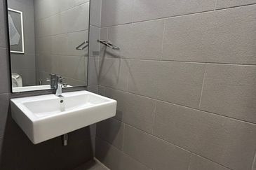 188 Suites Service Apartment