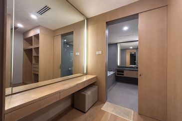 188 Suites Service Apartment