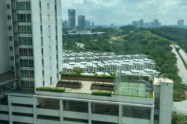 Oxford Tower @ Garden Plaza