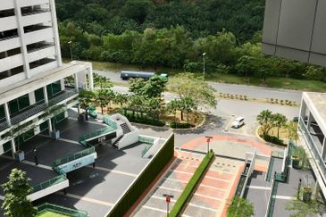 Oxford Tower @ Garden Plaza