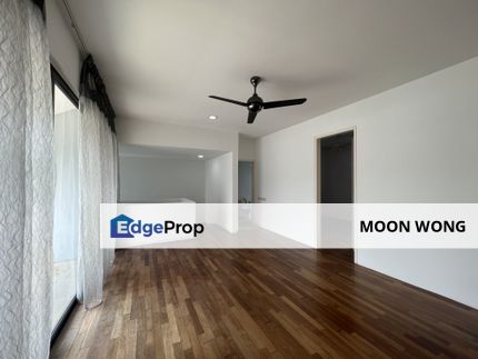 3 storey terrace house  Blu Constellation, Seri Kembangan , Selangor, Seri Kembangan