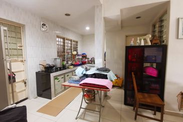 Jalan Bukit Serdang 11/4