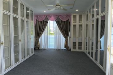 Clover Garden Residences