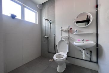 Wira Heights, Bandar Sungai Long