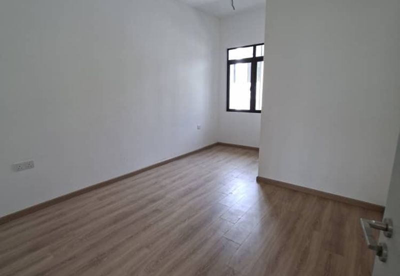 Bandar Tun Hussein Onn