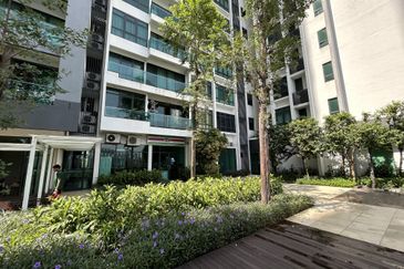 LaCosta, Sunway South Quay