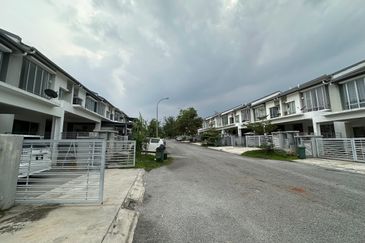 Fairfield Residences, Tropicana Heights