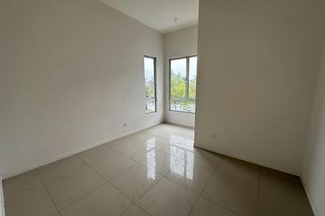 Fairfield Residences, Tropicana Heights