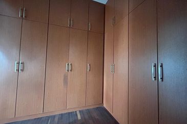 Bandar Sungai Long 2.5 Storey Semi-D