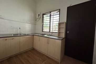 Bandar Sungai Long 2.5 Storey Semi-D