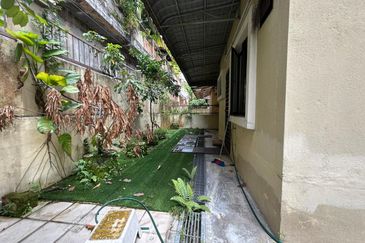 Bandar Sungai Long 2.5 Storey Semi-D