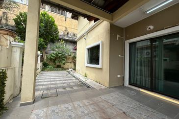 Bandar Sungai Long 2.5 Storey Semi-D