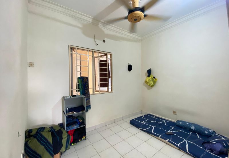 Pangsapuri Bayu Suria (Summerfields Apartments)