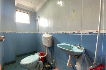 Pangsapuri Bayu Suria (Summerfields Apartments)