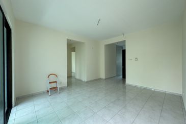 Avenue 2, Lake Valley