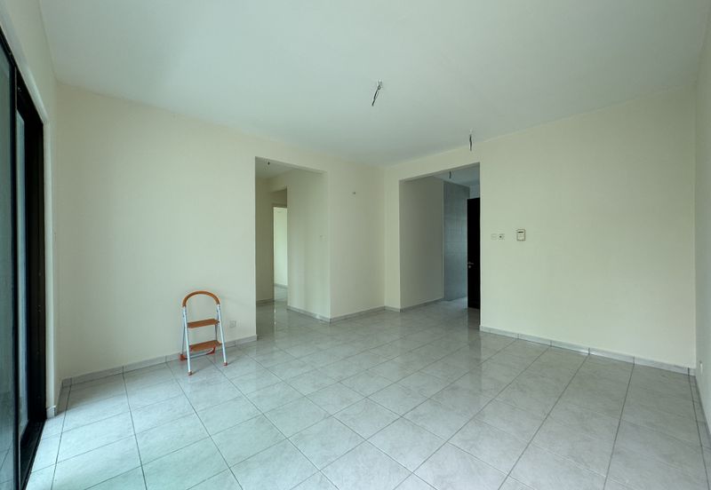 Avenue 2, Lake Valley