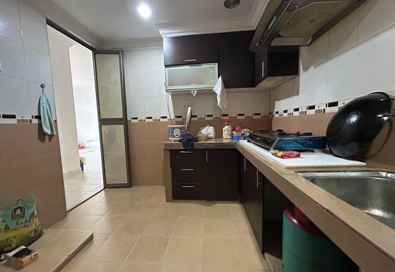 Pangsapuri Bayu Suria (Summerfields Apartments)