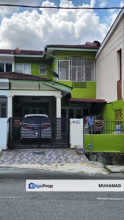 Double Storey Taman Seroja Bandar Baru Salak Tinggi - Renovated, Selangor, Sepang